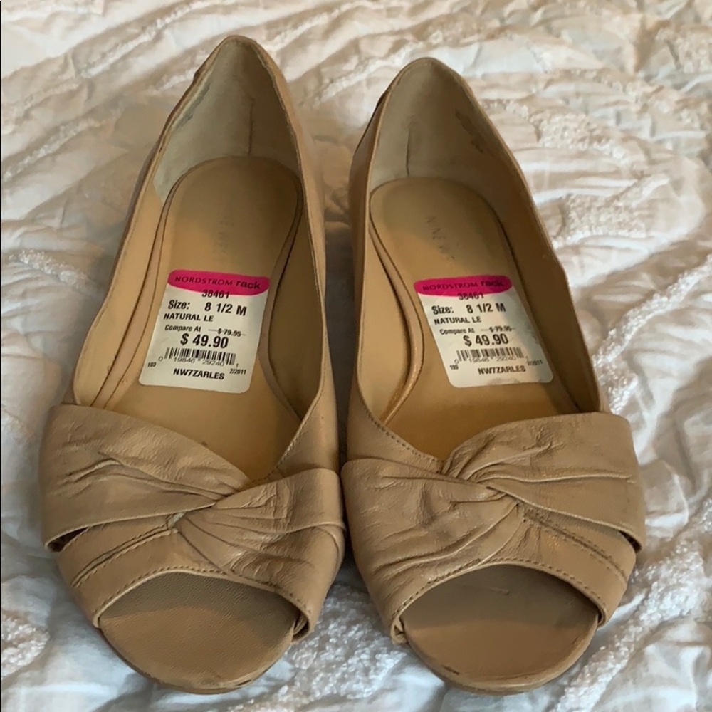Nine West open toe flats